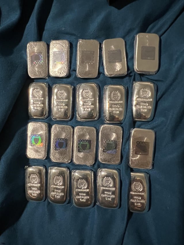 Broke up with my boyfriend 2 weeks ago so I decided to buy 20 new chonky individually wrapped boys to cuddle with. I think I’m in love!!